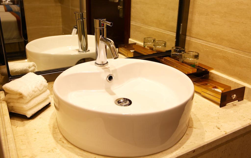 Mingcheng Times Hotel Çengdu Oda fotoğraf